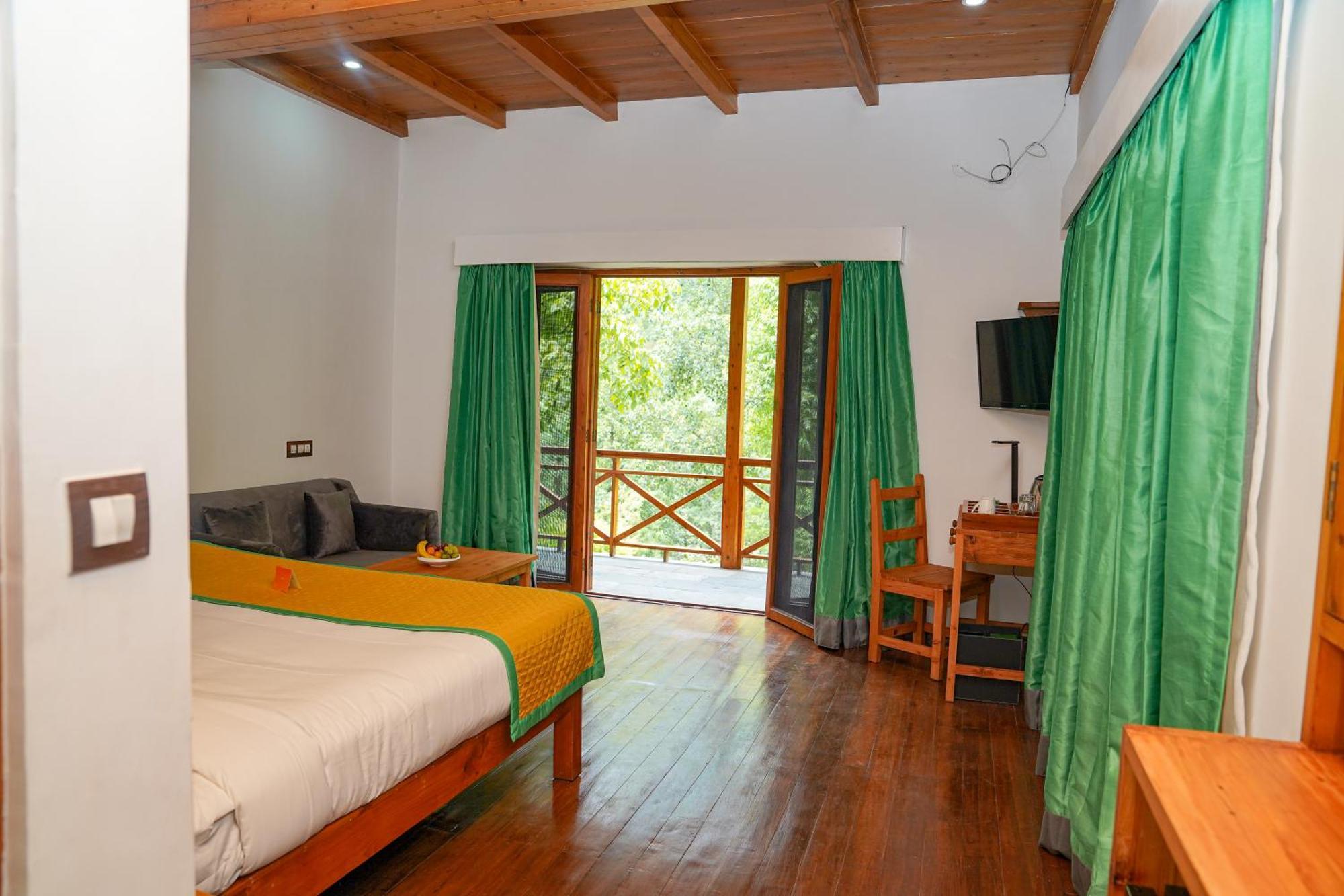 Zone Connect By The Park, Manali Hotel Екстериор снимка