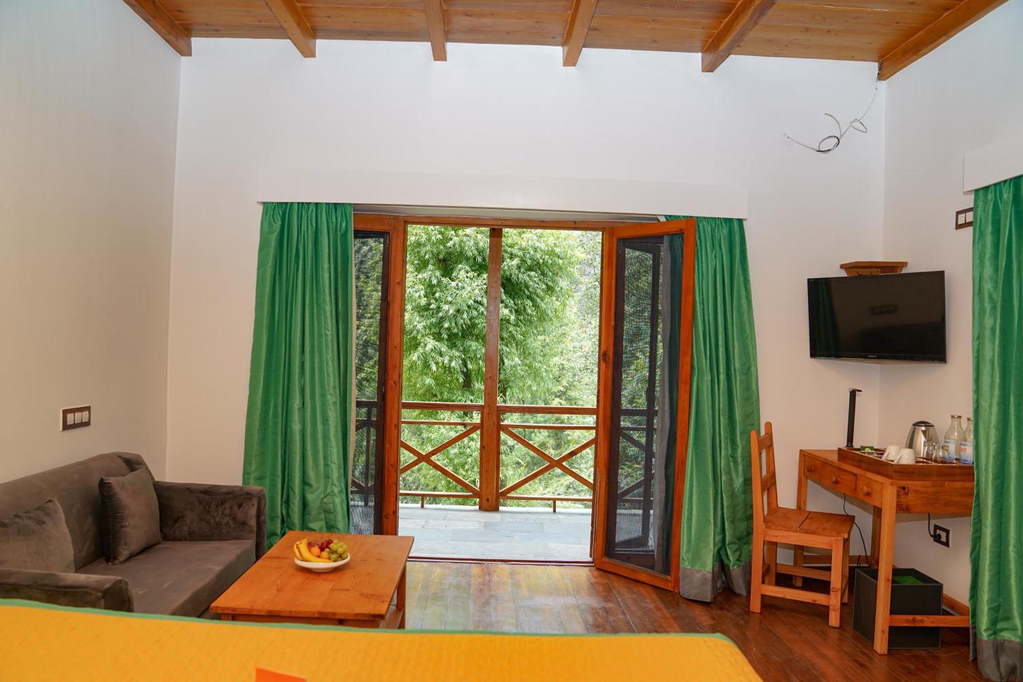 Zone Connect By The Park, Manali Hotel Екстериор снимка