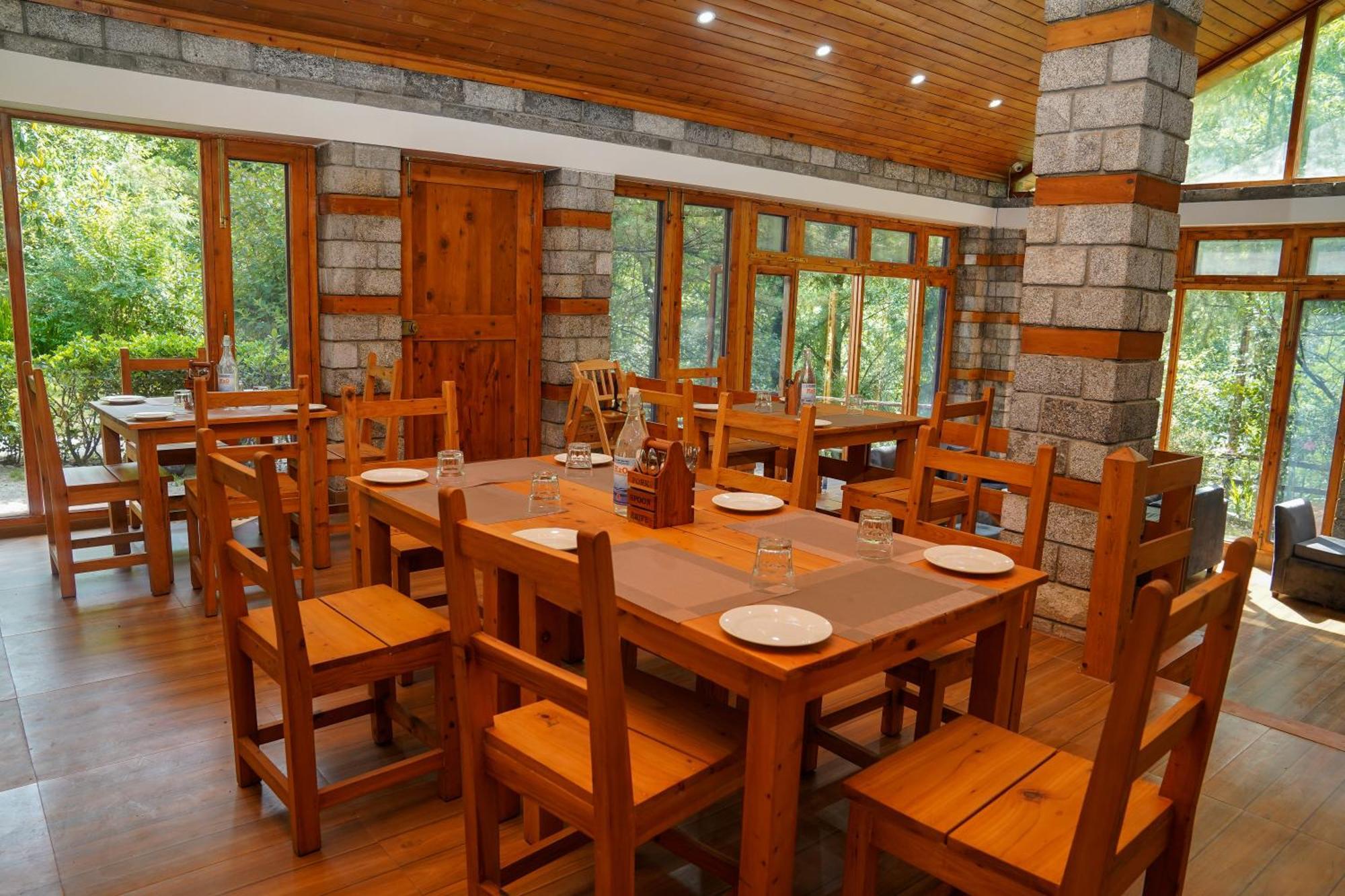 Zone Connect By The Park, Manali Hotel Екстериор снимка