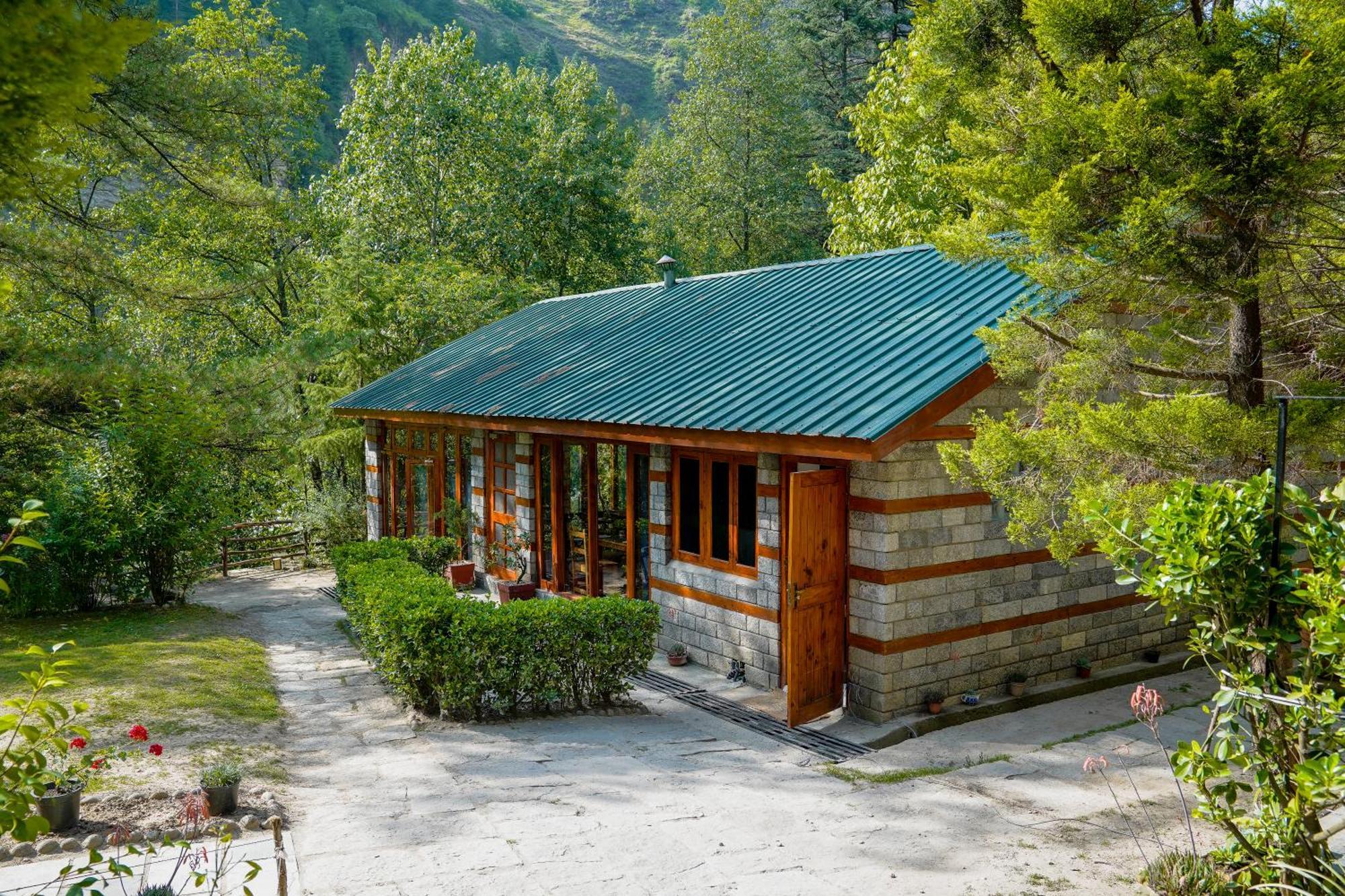 Zone Connect By The Park, Manali Hotel Екстериор снимка
